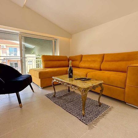 Apartments Infinity ติวัต ภายนอก รูปภาพ